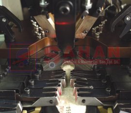 COMPUTERIZED AUTOMATIC CEMENTING SIDE AND HEEL LASTING MACHINE 3